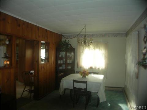 9389 Lemon St, Evans, NY 14006 photo 4