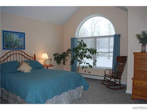 1740 Bailey Rd, Aurora, NY 14052 photo 11