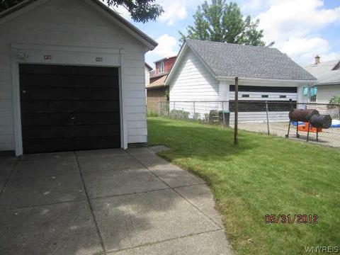 18 Domedion Ave, Buffalo, NY 14211 photo 15