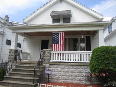 18 Domedion Ave, Buffalo, NY 14211 photo 1