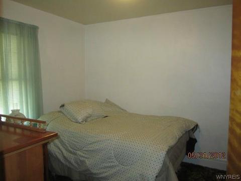 18 Domedion Ave, Buffalo, NY 14211 photo 11