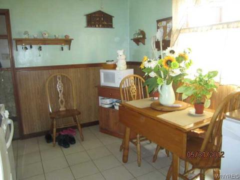 18 Domedion Ave, Buffalo, NY 14211 photo 7