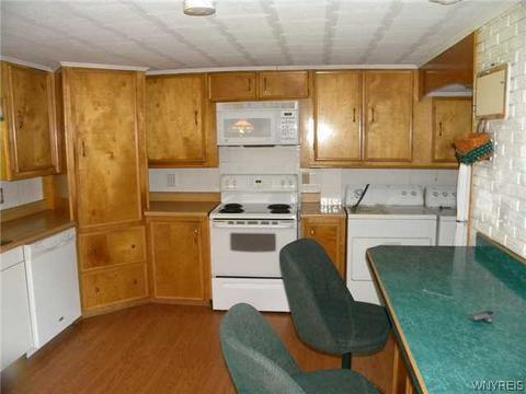 209 N 12th St, Olean, NY 14760 photo 2
