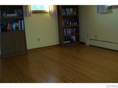 4751 Meyer Rd, Pendleton, NY 14120 photo 14