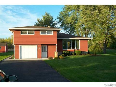4751 Meyer Rd, Pendleton, NY 14120 photo 1