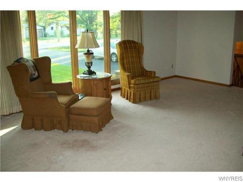 4751 Meyer Rd, Pendleton, NY 14120 photo 7