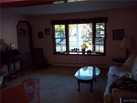 4847 Knab Dr, Hamburg, NY 14075 photo 12