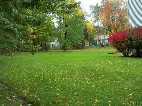 4847 Knab Dr, Hamburg, NY 14075 photo 5
