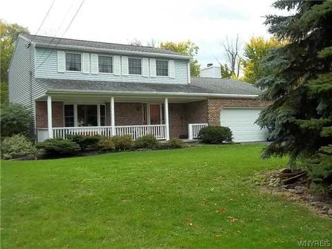 4847 Knab Dr, Hamburg, NY 14075 photo 1