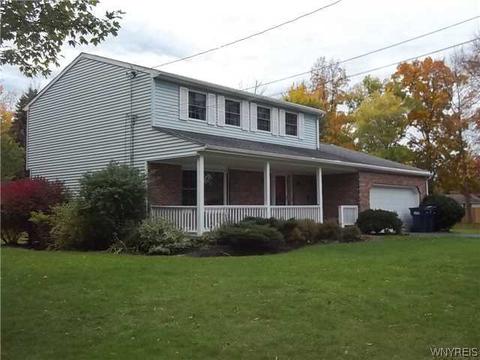 4847 Knab Dr, Hamburg, NY 14075 photo 2