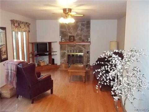 4847 Knab Dr, Hamburg, NY 14075 photo 13