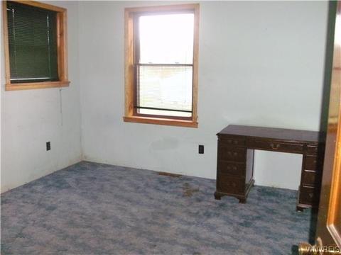 5500 Oakwood Dr, Pendleton, NY 14120 photo 16