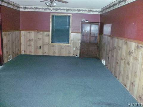 5500 Oakwood Dr, Pendleton, NY 14120 photo 8