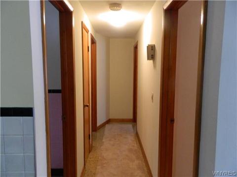 19 Allen St, Evans, NY 14006 photo 10