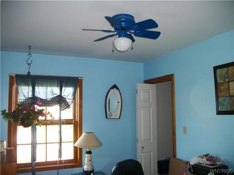 5314 Oakwood Dr, Pendleton, NY 14120 photo 13