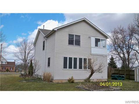 5314 Oakwood Dr, Pendleton, NY 14120 photo 16