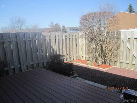 1293 Peppertree Dr, Evans, NY 14047 photo 2