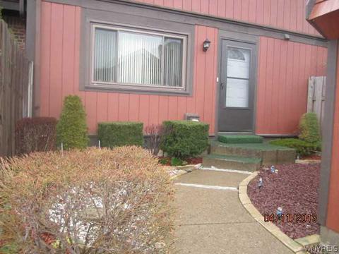 1293 Peppertree Dr, Evans, NY 14047 photo 1