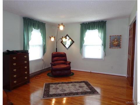 5361 Mapleton Rd, Pendleton, NY 14094 photo 11