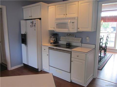 15 Hampton Ct, Lancaster, NY 14086 photo 14