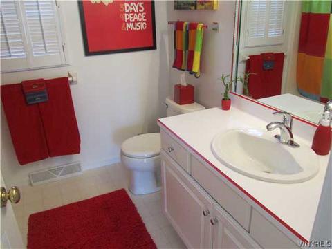 15 Hampton Ct, Lancaster, NY 14086 photo 21