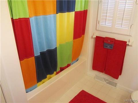 15 Hampton Ct, Lancaster, NY 14086 photo 22