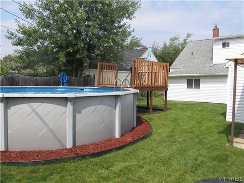 320 Wrexham Ct N, Tonawanda, NY 14150 photo 18