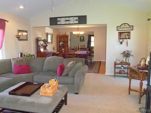  7000 Townline Rd, Wheatfield, NY 14120 photo 6