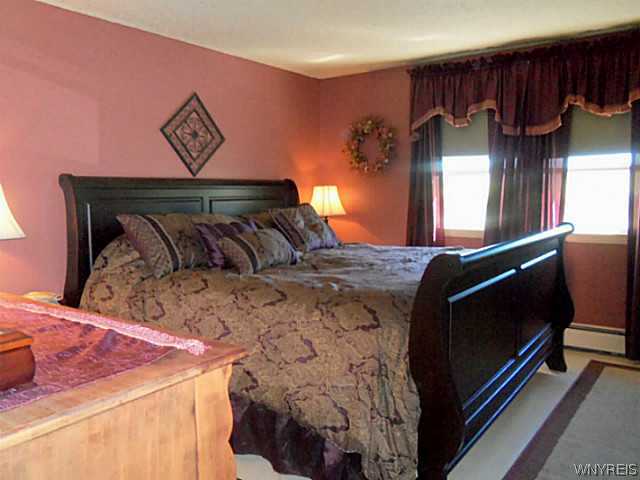  7000 Townline Rd, Wheatfield, NY 14120 photo 13