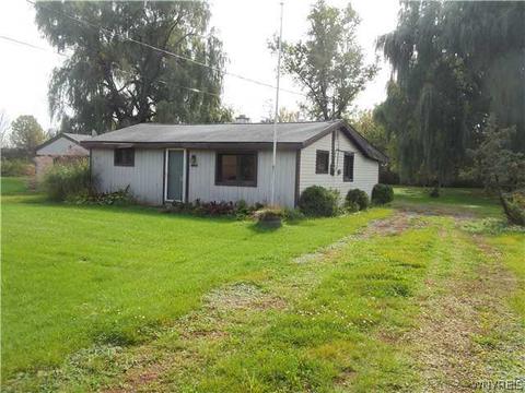 4744 Meyer Rd, Pendleton, NY 14120 photo 1