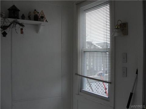 49 High St, Evans, NY 14006 photo 17