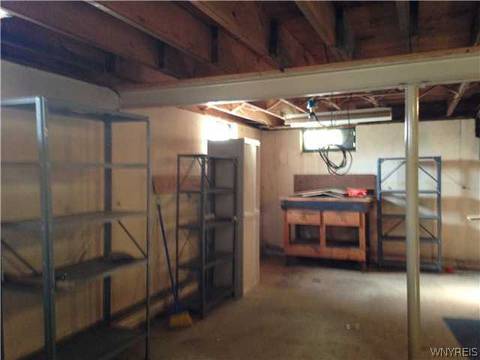 691 Herr Rd, Evans, NY 14006 photo 16