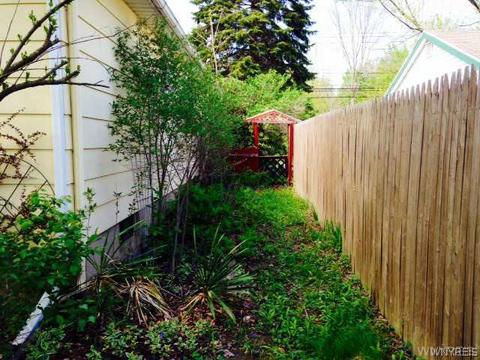 691 Herr Rd, Evans, NY 14006 photo 23