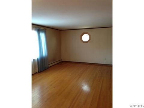 691 Herr Rd, Evans, NY 14006 photo 8