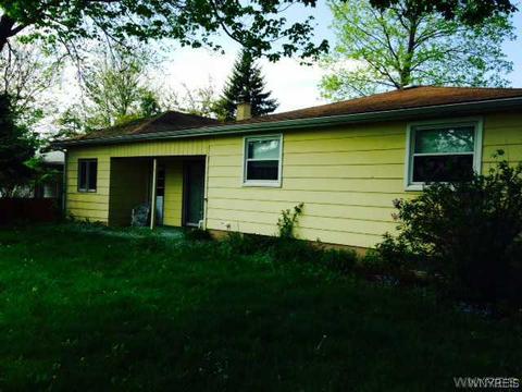 691 Herr Rd, Evans, NY 14006 photo 22