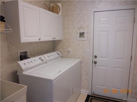 70 Blacksmith Dr, East Amherst, NY 14051 photo 22