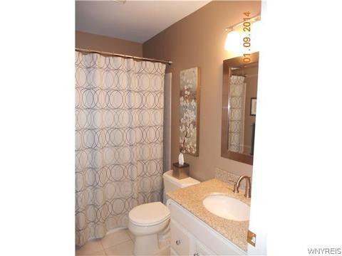 70 Blacksmith Dr, East Amherst, NY 14051 photo 12