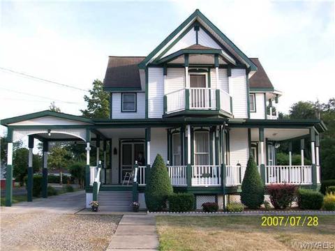 261 E Main St, Springville, NY 14141 photo 1
