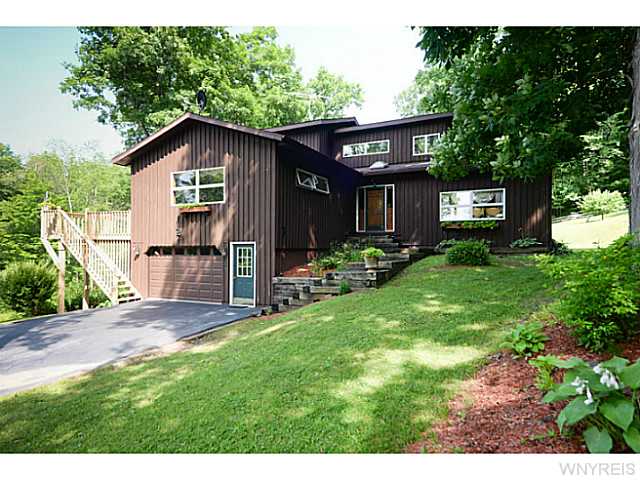 192 Maple Dr, Randolph, NY 14772 photo 1