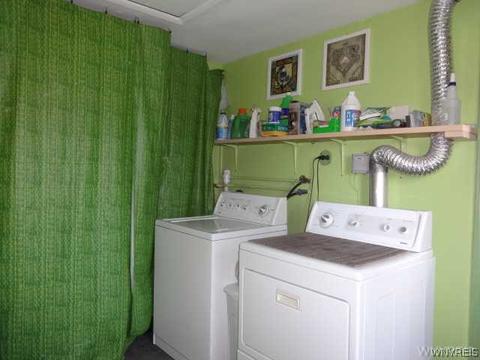 7231 Bear Ridge Rd, Pendleton, NY 14120 photo 14