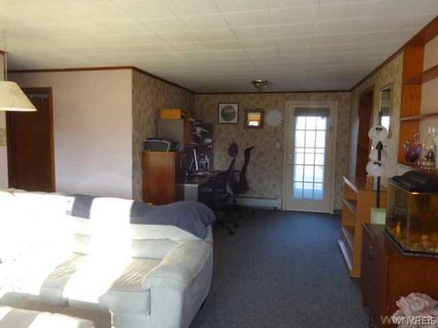 7231 Bear Ridge Rd, Pendleton, NY 14120 photo 9