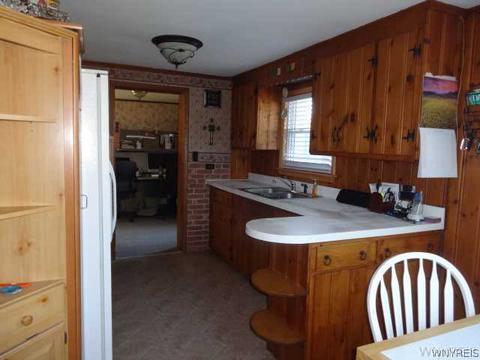 7231 Bear Ridge Rd, Pendleton, NY 14120 photo 12