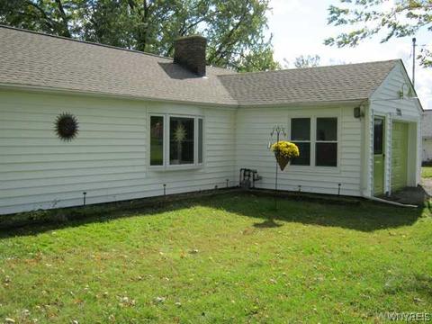 7231 Bear Ridge Rd, Pendleton, NY 14120 photo 4