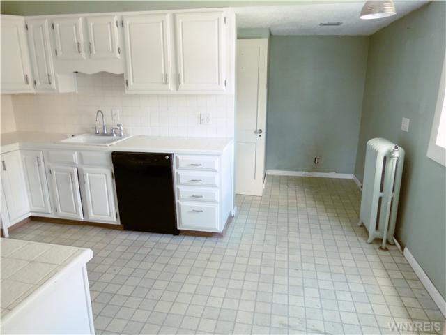 442 York St, Olean, NY 14760 photo 4