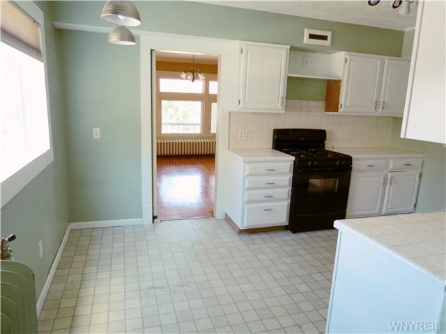 442 York St, Olean, NY 14760 photo 3