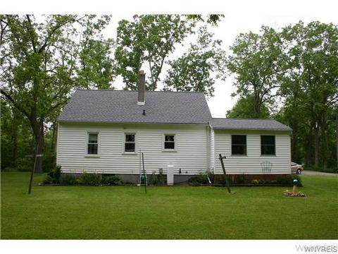 6679 E Canal Rd, Pendleton, NY 14094 photo 2