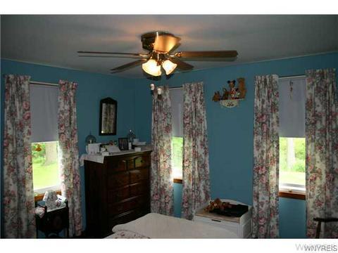 6679 E Canal Rd, Pendleton, NY 14094 photo 7