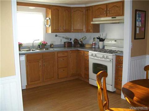 253 Kennedy Ave, Evans, NY 14006 photo 2