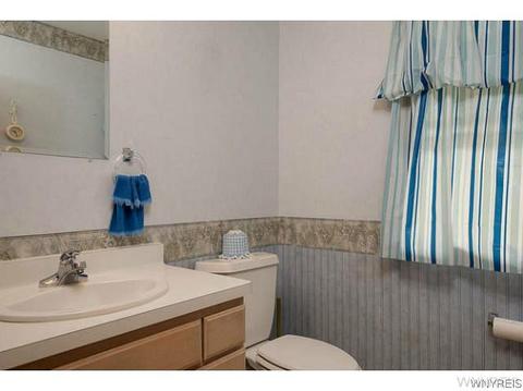 7012 Hidden Oak Dr, Pendleton, NY 14094 photo 18