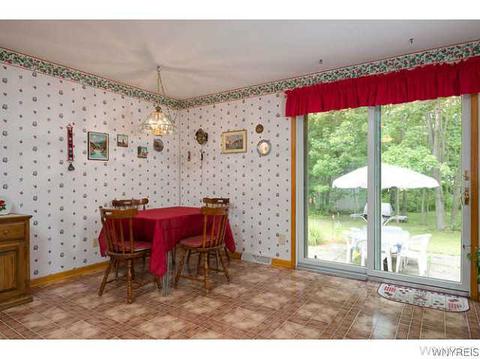 7012 Hidden Oak Dr, Pendleton, NY 14094 photo 8
